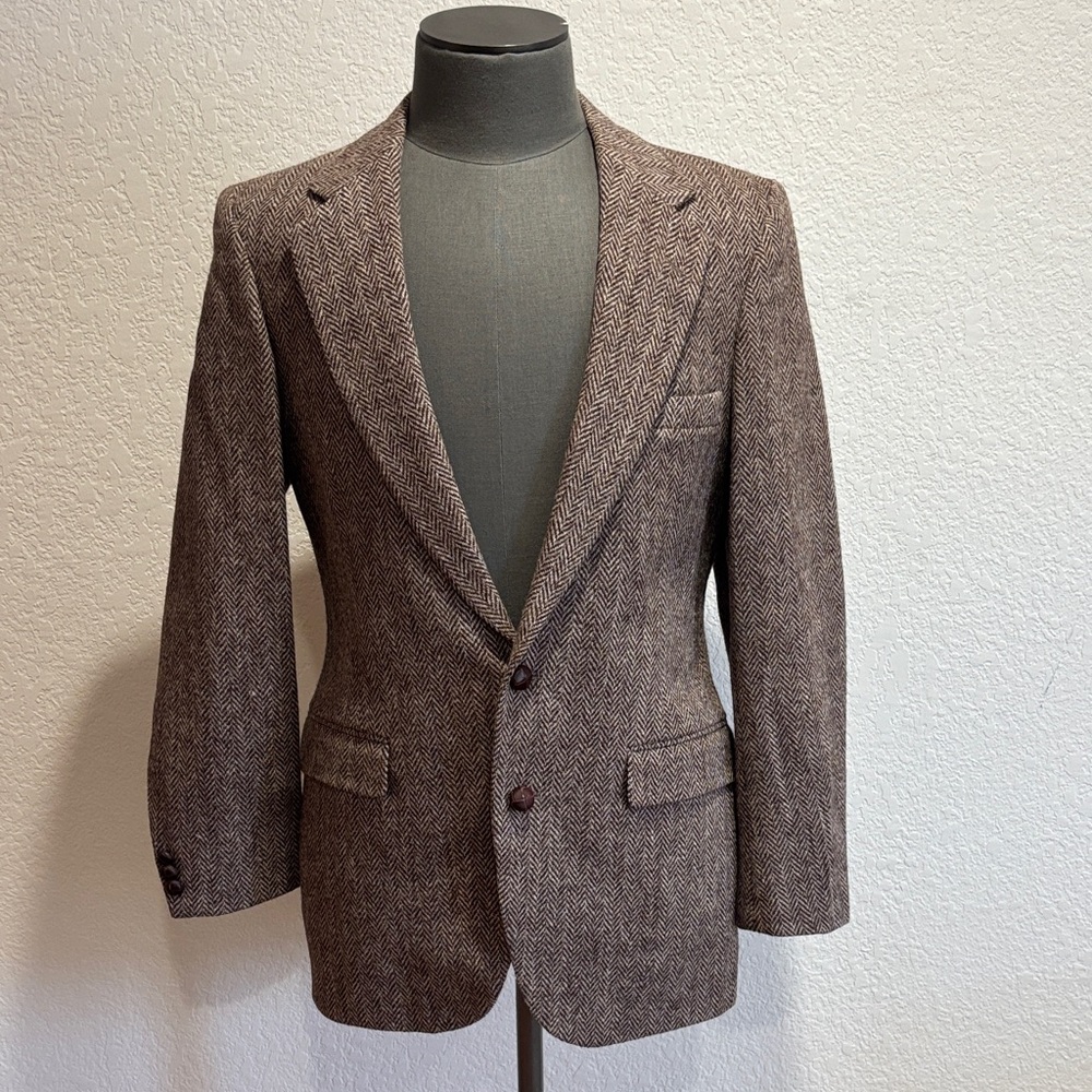 Classic Brown Herringbone Blazer